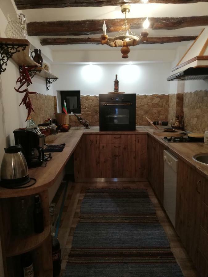 Къща За Гости Чичарите Gabrovo Exteriör bild