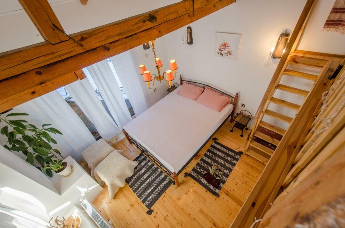Къща За Гости Чичарите Gabrovo Exteriör bild